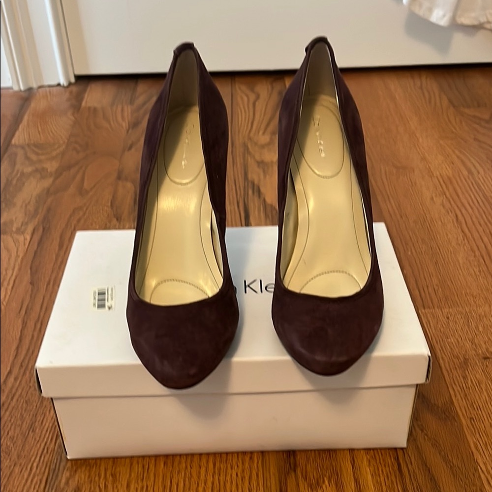 Calvin Klein Women's Dark Plum Suede Whinnie Heels Size 8